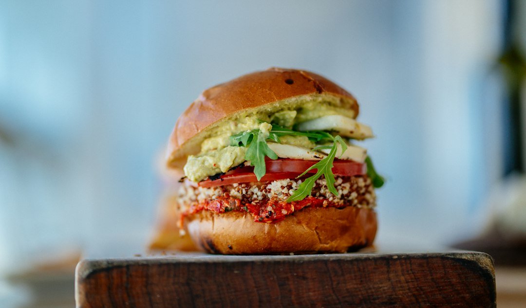 Burger sandwich representing plant-based meat products and label decisions